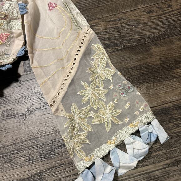 Republic womenswear Premium Pret Women Small Pakistani Designer Ornate Floral - Picture 8 of 11